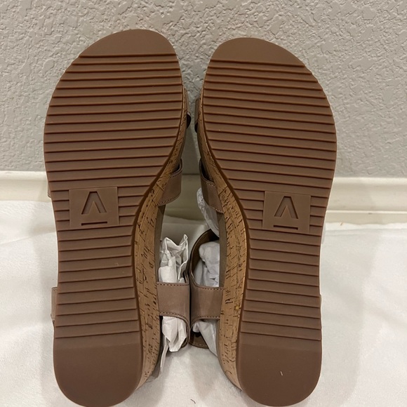 ABEO Nylah Neutral wedges - Picture 8 of 11